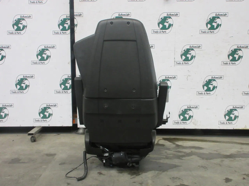 Volvo 23766412 // 23764396 STOELEN SET LUCHTGEVEERT R+L FM MODEL 2023 - Chỗ ngồi cho Xe tải: hình 5 Volvo 23766412 // 23764396 STOELEN SET LUCHTGEVEERT R+L FM MODEL 2023 - Chỗ ngồi cho Xe tải: hình 5