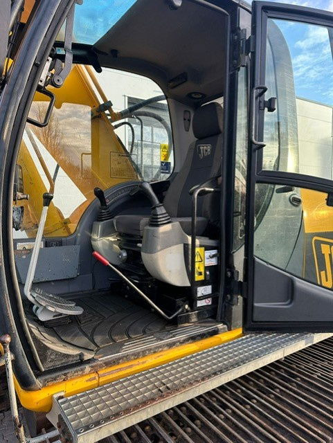 Máy xúc bánh xích JCB JS220LC: hình 16