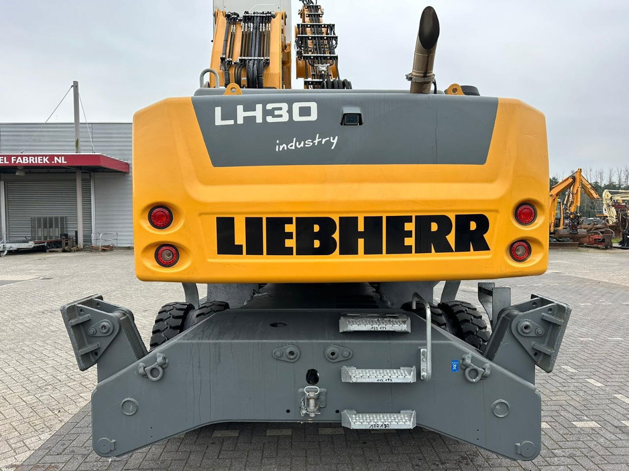 Liebherr LH 30 M - Máy cạp rác/ Công nghiệp: hình 4 Liebherr LH 30 M - Máy cạp rác/ Công nghiệp: hình 4