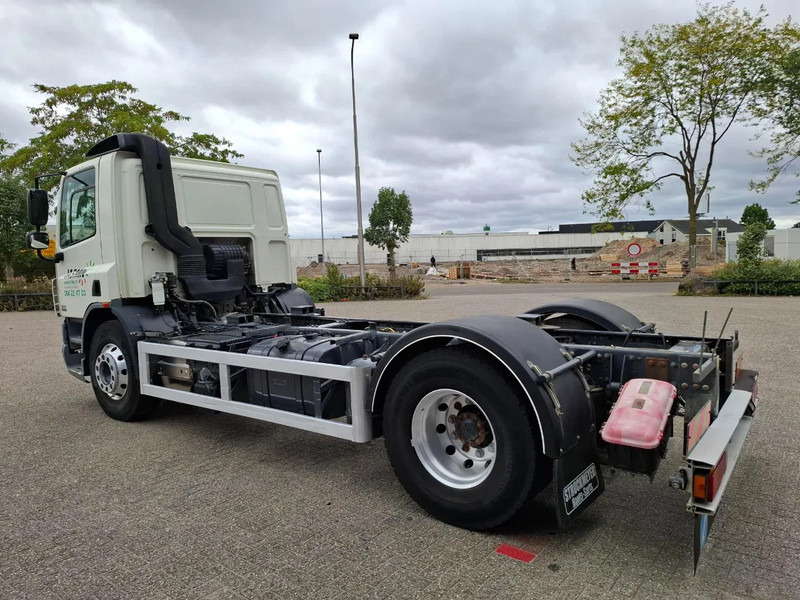 DAF CF75-250 / ADR / ONLY:320740 KM / PTO / INLINER / ALCOA / GOOD CONDITION / MANUAL / EURO-5 / 2011 - Xe tải khung gầm: hình 3 DAF CF75-250 / ADR / ONLY:320740 KM / PTO / INLINER / ALCOA / GOOD CONDITION / MANUAL / EURO-5 / 2011 - Xe tải khung gầm: hình 3
