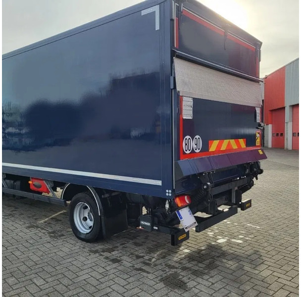DAF LF 210 / ENGINE RUNNING / ONLY:120371 KM / PLATFORM:1000 KG / LWDS / AIRCO / AUTOMATIC / EURO-6 / 2022 - Xe tải hộp: hình 4 DAF LF 210 / ENGINE RUNNING / ONLY:120371 KM / PLATFORM:1000 KG / LWDS / AIRCO / AUTOMATIC / EURO-6 / 2022 - Xe tải hộp: hình 4