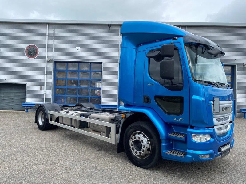 DAF LF290 / ONLY:429873KM / LWDS / GOOD TYRES / AUTOMATIC / EURO-6 / 2018 - Xe tải khung gầm: hình 2 DAF LF290 / ONLY:429873KM / LWDS / GOOD TYRES / AUTOMATIC / EURO-6 / 2018 - Xe tải khung gầm: hình 2