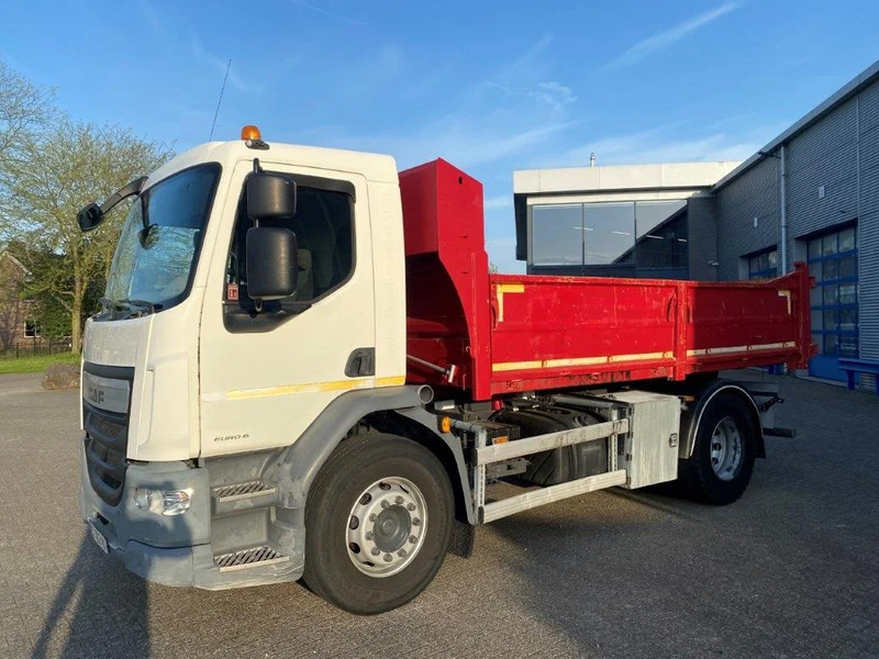 DAF LF310 / MAREL TIPPER / TUV:09-08-2024 / ONLY:145335 KM / MANUAL / EURO-6 / 2016 - Xe ben: hình 1 DAF LF310 / MAREL TIPPER / TUV:09-08-2024 / ONLY:145335 KM / MANUAL / EURO-6 / 2016 - Xe ben: hình 1