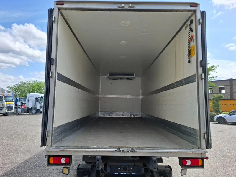 Iveco EuroCargo 120 / COOL TRUCK / CARRIER XARIOS 600 / PLATFORM 2000KG / ONLY:340634 KM / AIRCO / MANUAL / EURO-6 / 2014 - Xe tải đẳng nhiệt: hình 5 Iveco EuroCargo 120 / COOL TRUCK / CARRIER XARIOS 600 / PLATFORM 2000KG / ONLY:340634 KM / AIRCO / MANUAL / EURO-6 / 2014 - Xe tải đẳng nhiệt: hình 5