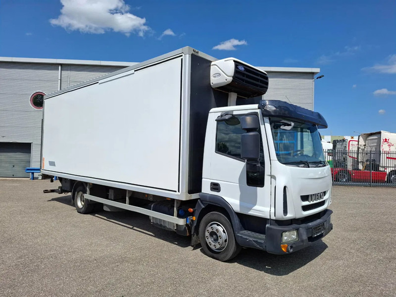 Iveco EuroCargo 120 / COOL TRUCK / CARRIER XARIOS 600 / PLATFORM 2000KG / ONLY:340634 KM / AIRCO / MANUAL / EURO-6 / 2014 - Xe tải đẳng nhiệt: hình 2 Iveco EuroCargo 120 / COOL TRUCK / CARRIER XARIOS 600 / PLATFORM 2000KG / ONLY:340634 KM / AIRCO / MANUAL / EURO-6 / 2014 - Xe tải đẳng nhiệt: hình 2