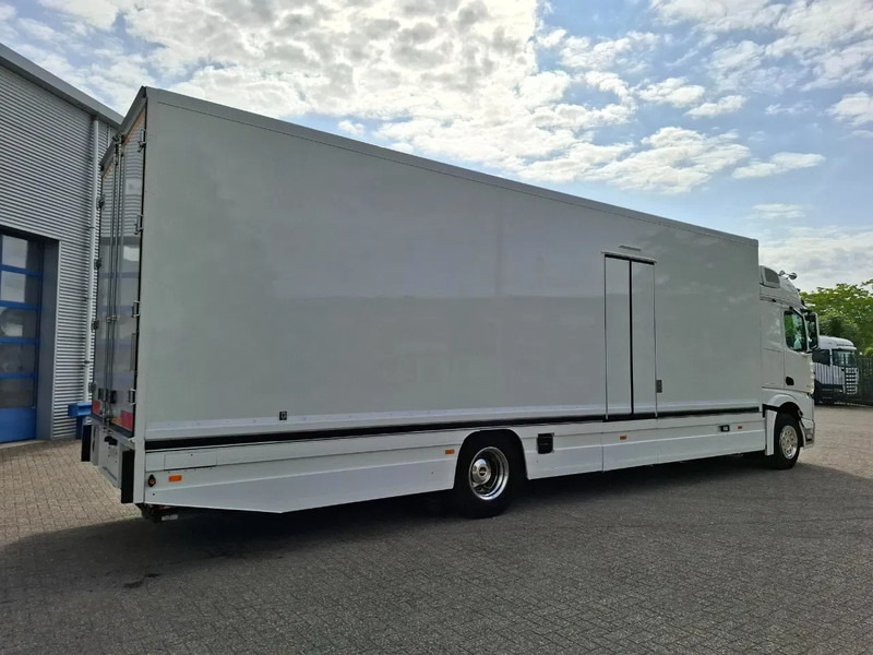 Mercedes-Benz Actros 1843 / GERMAN FLOWER TRUCK / 162021 KM / ISOLATED BOX / COOL & HEATED / NAVI / PLATFORM 1500 KG / TOP CONDITION / FULL-AI - Xe tải bán hàng: hình 5 Mercedes-Benz Actros 1843 / GERMAN FLOWER TRUCK / 162021 KM / ISOLATED BOX / COOL & HEATED / NAVI / PLATFORM 1500 KG / TOP CONDITION / FULL-AI - Xe tải bán hàng: hình 5