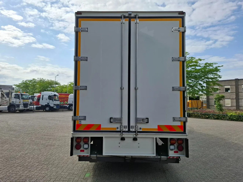 Mercedes-Benz Actros 1843 / GERMAN FLOWER TRUCK / 162021 KM / ISOLATED BOX / COOL & HEATED / NAVI / PLATFORM 1500 KG / TOP CONDITION / FULL-AI - Xe tải bán hàng: hình 4 Mercedes-Benz Actros 1843 / GERMAN FLOWER TRUCK / 162021 KM / ISOLATED BOX / COOL & HEATED / NAVI / PLATFORM 1500 KG / TOP CONDITION / FULL-AI - Xe tải bán hàng: hình 4