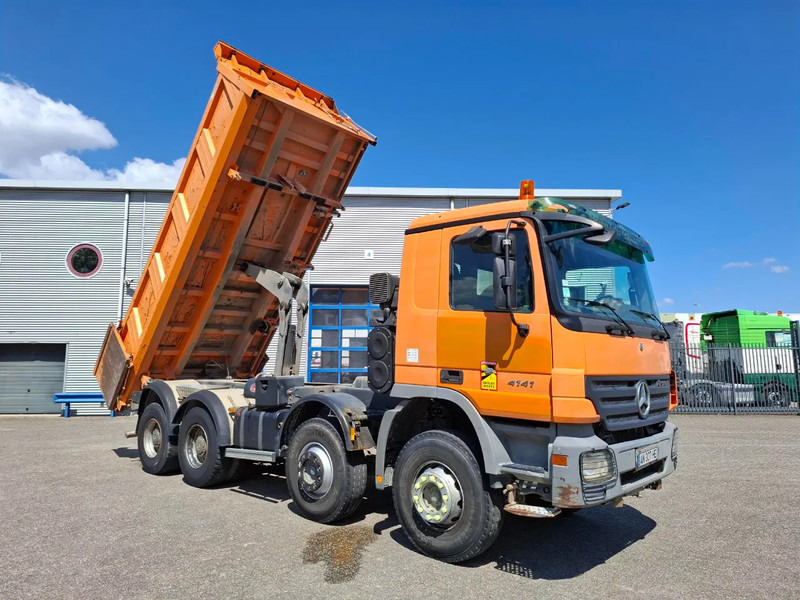 Mercedes-Benz Actros 4141 / 3SIDE MEILLER TIPPER / FULL-STEEL / DRUM BRAKES / ONLY:535937 KM / 2XSTEERING AXLE / AIRCO / AUTOMATIC / EURO-3 / - Xe ben: hình 5 Mercedes-Benz Actros 4141 / 3SIDE MEILLER TIPPER / FULL-STEEL / DRUM BRAKES / ONLY:535937 KM / 2XSTEERING AXLE / AIRCO / AUTOMATIC / EURO-3 / - Xe ben: hình 5