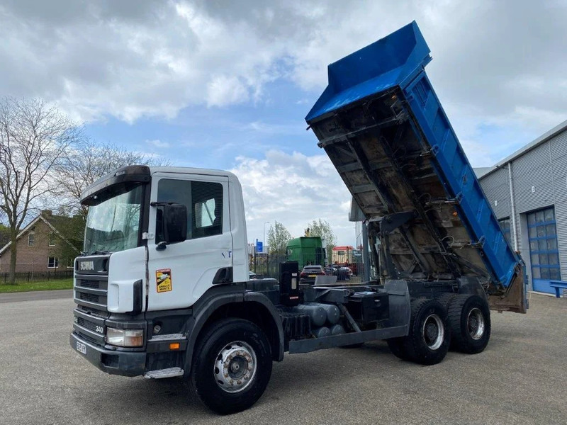 Scania 114-340 / 6X4 / 2 SIDE TIPPER / BIG AXLE / FULL-STEEL / DRUM BRAKES / MANUAL / 1999 - Xe ben: hình 2 Scania 114-340 / 6X4 / 2 SIDE TIPPER / BIG AXLE / FULL-STEEL / DRUM BRAKES / MANUAL / 1999 - Xe ben: hình 2