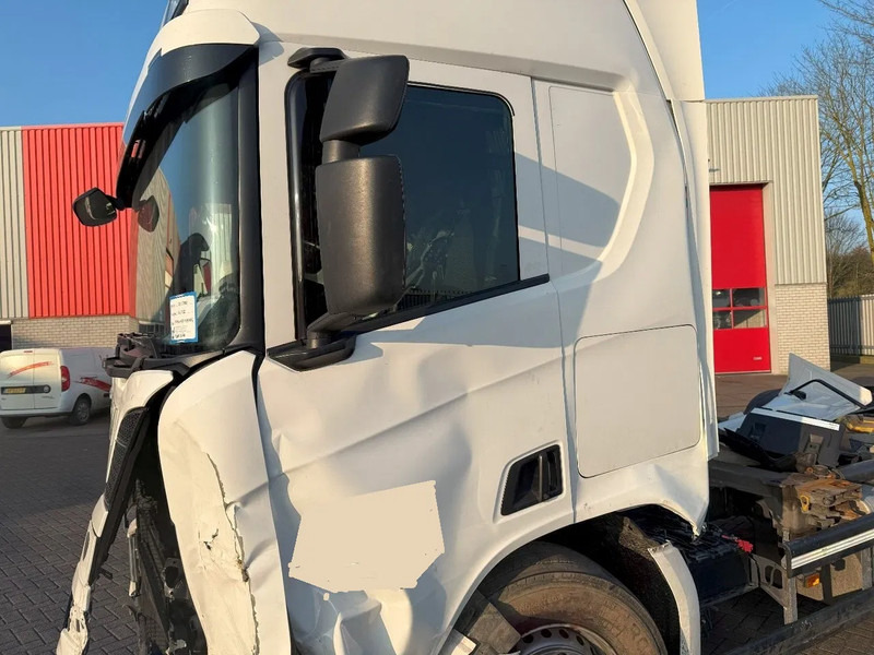 Scania NGS R450 / RETARDER / 6X2 / LIFT+LENKASCHE / GERMAN TRUCK / FULL AIR / 476439 KM / AUTOMATIC / EURO-6 / 2022 - Xe chở container/ Xe tải hoán đổi thân: hình 5 Scania NGS R450 / RETARDER / 6X2 / LIFT+LENKASCHE / GERMAN TRUCK / FULL AIR / 476439 KM / AUTOMATIC / EURO-6 / 2022 - Xe chở container/ Xe tải hoán đổi thân: hình 5