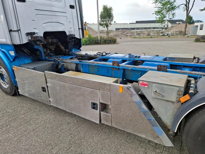 Cho thuê Scania R580 V8 / RETARDER / LIFT+LENKACHSE / FULL-AIR / PLATFORM 2000 KG / LEATHER / AIRCO / AUTOMATIC / EURO-6 / 2014 Scania R580 V8 / RETARDER / LIFT+LENKACHSE / FULL-AIR / PLATFORM 2000 KG / LEATHER / AIRCO / AUTOMATIC / EURO-6 / 2014: hình 8 Cho thuê Scania R580 V8 / RETARDER / LIFT+LENKACHSE / FULL-AIR / PLATFORM 2000 KG / LEATHER / AIRCO / AUTOMATIC / EURO-6 / 2014 Scania R580 V8 / RETARDER / LIFT+LENKACHSE / FULL-AIR / PLATFORM 2000 KG / LEATHER / AIRCO / AUTOMATIC / EURO-6 / 2014: hình 8