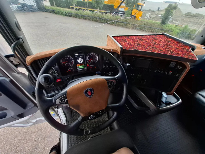 Cho thuê Scania R580 V8 / RETARDER / LIFT+LENKACHSE / FULL-AIR / PLATFORM 2000 KG / LEATHER / AIRCO / AUTOMATIC / EURO-6 / 2014 Scania R580 V8 / RETARDER / LIFT+LENKACHSE / FULL-AIR / PLATFORM 2000 KG / LEATHER / AIRCO / AUTOMATIC / EURO-6 / 2014: hình 16 Cho thuê Scania R580 V8 / RETARDER / LIFT+LENKACHSE / FULL-AIR / PLATFORM 2000 KG / LEATHER / AIRCO / AUTOMATIC / EURO-6 / 2014 Scania R580 V8 / RETARDER / LIFT+LENKACHSE / FULL-AIR / PLATFORM 2000 KG / LEATHER / AIRCO / AUTOMATIC / EURO-6 / 2014: hình 16