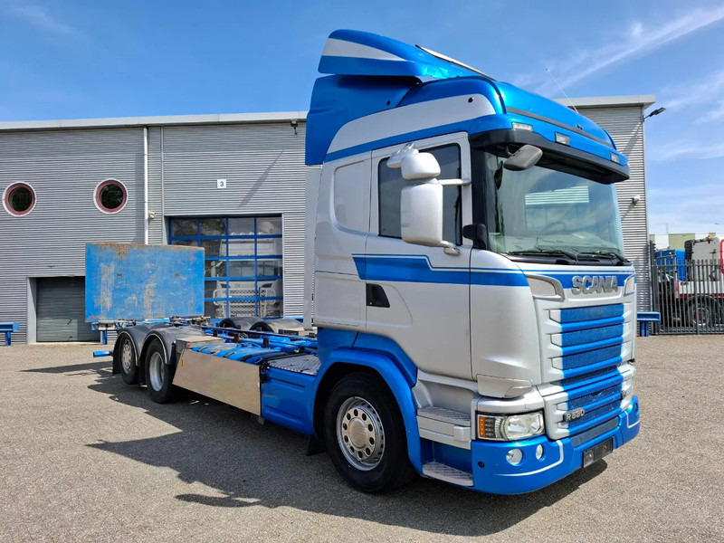 Scania R580 V8 / RETARDER / LIFT+LENKACHSE / FULL-AIR / PLATFORM 2000 KG / NAVI / LEATHER / AIRCO / AUTOMATIC / EURO-6 / 2014 - Xe tải khung gầm: hình 2 Scania R580 V8 / RETARDER / LIFT+LENKACHSE / FULL-AIR / PLATFORM 2000 KG / NAVI / LEATHER / AIRCO / AUTOMATIC / EURO-6 / 2014 - Xe tải khung gầm: hình 2