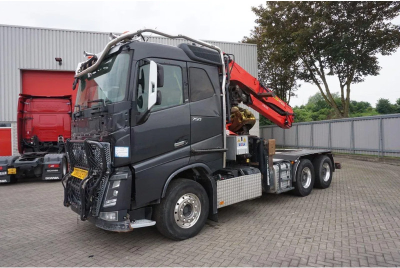 Volvo FH16-750 / ENGINE RUNNING / 6x4 / RETARDER / BIG AXLE / VEB+ / PALFINGER FD250 / EURO-6 / 2016 - Xe chở gỗ, Xe cẩu tự hành: hình 2 Volvo FH16-750 / ENGINE RUNNING / 6x4 / RETARDER / BIG AXLE / VEB+ / PALFINGER FD250 / EURO-6 / 2016 - Xe chở gỗ, Xe cẩu tự hành: hình 2