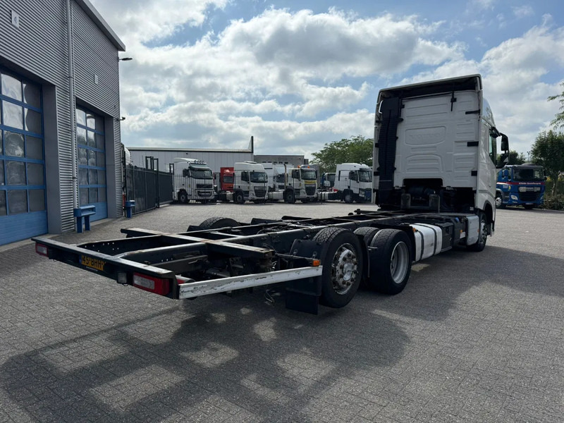 Volvo FH4-420 / NL TRUCK / DOUBLE TANK / PARKCOOL / BDF / VEB? / LWDS / FRIDGE / FULL-AIR / LIFT AXLE / AUTOMATIC / EURO-6 / 2016 - Xe chở container/ Xe tải hoán đổi thân: hình 5 Volvo FH4-420 / NL TRUCK / DOUBLE TANK / PARKCOOL / BDF / VEB? / LWDS / FRIDGE / FULL-AIR / LIFT AXLE / AUTOMATIC / EURO-6 / 2016 - Xe chở container/ Xe tải hoán đổi thân: hình 5