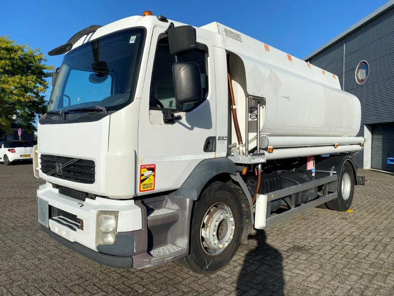 Volvo FL7-290 / 5 COMPARTIMENTS / 13000 LITER TOTAL / PUMP / AUTOMATIC / EURO-5 / 2009 - Xe bồn: hình 1 Volvo FL7-290 / 5 COMPARTIMENTS / 13000 LITER TOTAL / PUMP / AUTOMATIC / EURO-5 / 2009 - Xe bồn: hình 1