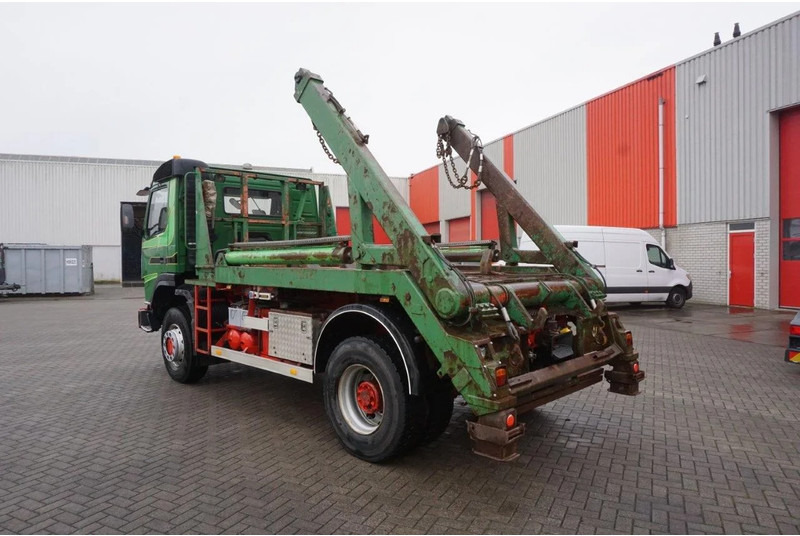 Volvo FM12-420 / ENGINE RUNNING / 4X4 / HYDRAULICS / BIG AXLE / ONLY:510426 KM / FULL STEEL / EURO-3 / 2001 - Xe tải chở thùng nhỏ: hình 5 Volvo FM12-420 / ENGINE RUNNING / 4X4 / HYDRAULICS / BIG AXLE / ONLY:510426 KM / FULL STEEL / EURO-3 / 2001 - Xe tải chở thùng nhỏ: hình 5