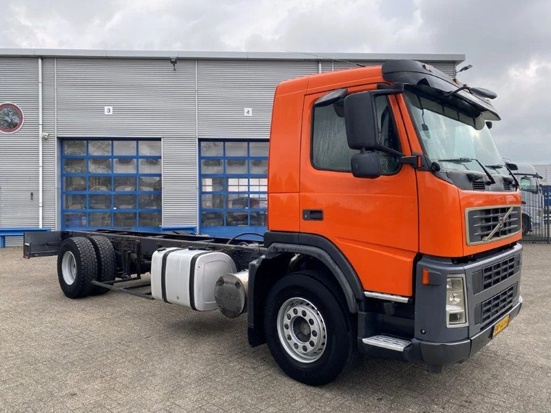 Volvo FM9-260 / HYDRAULICS / NL TRUCK / AUTOMATIC / EURO-3 / 2005 - Xe tải khung gầm: hình 2 Volvo FM9-260 / HYDRAULICS / NL TRUCK / AUTOMATIC / EURO-3 / 2005 - Xe tải khung gầm: hình 2