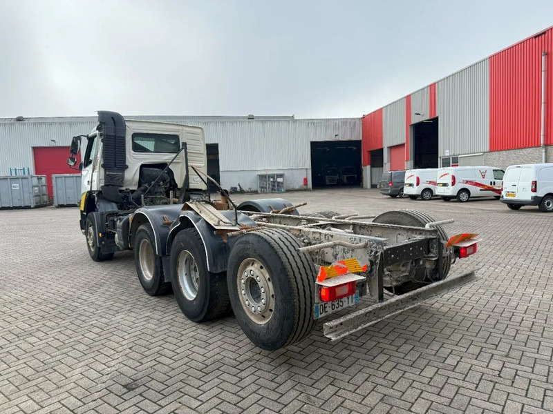 Volvo FMX 450 / ENGINE RUNNING / 8X4 / VEB / ONLY:260642 KM / PTO / LIFT+LENKACHSE / ALCOA / AUTOMATIC / EURO-6 / 2014 - Xe tải khung gầm: hình 3 Volvo FMX 450 / ENGINE RUNNING / 8X4 / VEB / ONLY:260642 KM / PTO / LIFT+LENKACHSE / ALCOA / AUTOMATIC / EURO-6 / 2014 - Xe tải khung gầm: hình 3