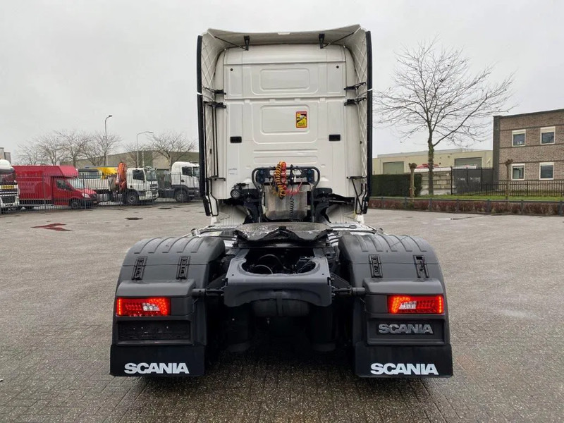 Scania R520 / AUTOMATIC / NAVI /LWDS / PARK-COOL / EURO-6 / 2017 - Xe đầu kéo: hình 4 Scania R520 / AUTOMATIC / NAVI /LWDS / PARK-COOL / EURO-6 / 2017 - Xe đầu kéo: hình 4
