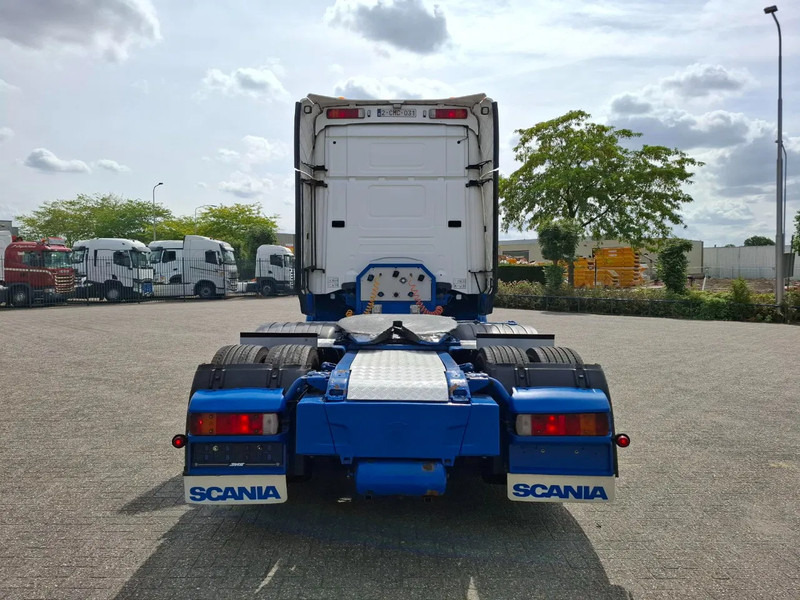 Scania R560 V8 / BOOGIE / HYDRAULICS / FULL-AIR / AUTOMATIC / EURO-5 / 2012 - Xe đầu kéo: hình 4 Scania R560 V8 / BOOGIE / HYDRAULICS / FULL-AIR / AUTOMATIC / EURO-5 / 2012 - Xe đầu kéo: hình 4