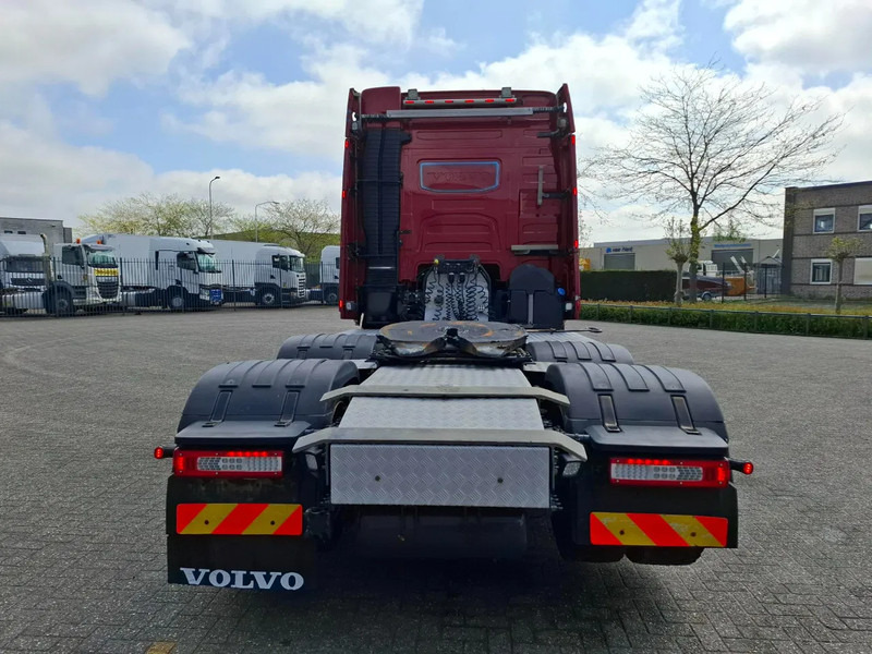 Volvo FH4-540 / 6X4 / BIG AXLE / HYDRAULICS / VEB+ / DYNAMIC STEERING / NAVI / ACC / LWDS / FULL-AIR / LEATHER / AUTOMATIC / EURO-6 / - Xe đầu kéo: hình 4 Volvo FH4-540 / 6X4 / BIG AXLE / HYDRAULICS / VEB+ / DYNAMIC STEERING / NAVI / ACC / LWDS / FULL-AIR / LEATHER / AUTOMATIC / EURO-6 / - Xe đầu kéo: hình 4