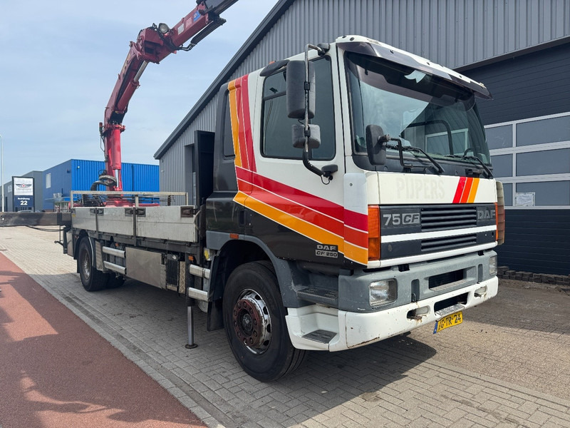 DAF CF75-250, HMF 1583 K4 + 1, Remote Control - Xe cẩu tự hành: hình 4 DAF CF75-250, HMF 1583 K4 + 1, Remote Control - Xe cẩu tự hành: hình 4