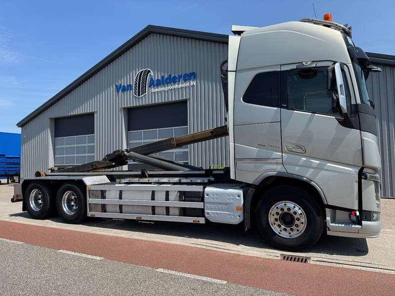 Volvo FH16 750 6x2, VDL 21 Ton Haak New Volvo Engine 760.000 km - Xe tải nâng móc: hình 2 Volvo FH16 750 6x2, VDL 21 Ton Haak New Volvo Engine 760.000 km - Xe tải nâng móc: hình 2
