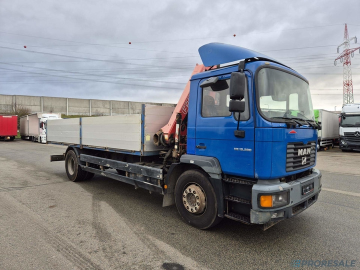 MAN ME 18.280 EURO 3 valník + hydraulická ruka FASSI F110A.23 - Xe tải thùng lửng/ Phẳng, Xe cẩu tự hành: hình 1 MAN ME 18.280 EURO 3 valník + hydraulická ruka FASSI F110A.23 - Xe tải thùng lửng/ Phẳng, Xe cẩu tự hành: hình 1
