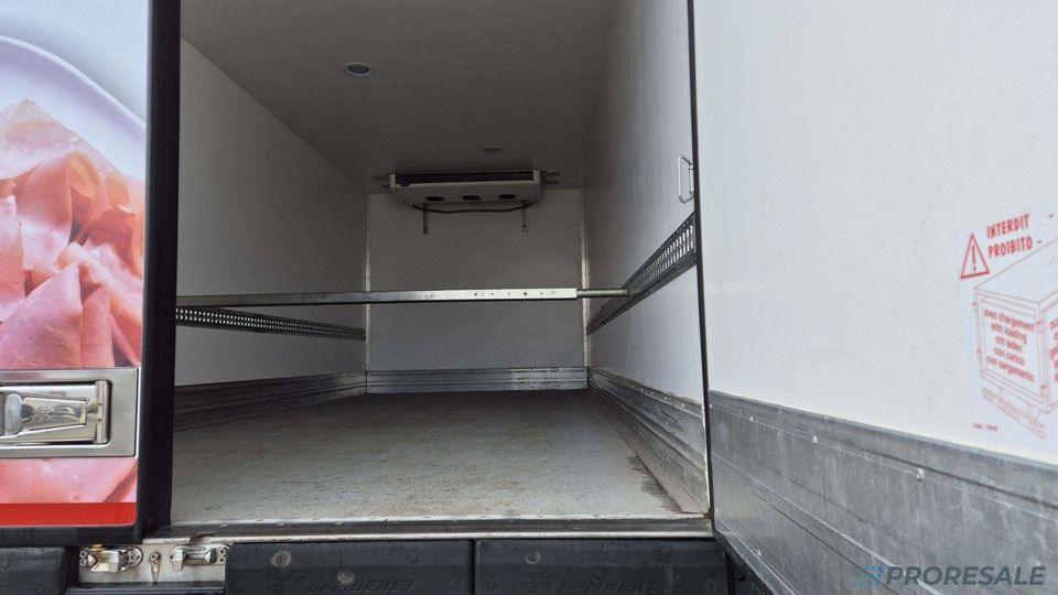 VOLVO FL 250 BB EURO 6 - mrazírna + CARRIER XARIOS 600 EL MAXI - Xe tải đông lạnh: hình 5 VOLVO FL 250 BB EURO 6 - mrazírna + CARRIER XARIOS 600 EL MAXI - Xe tải đông lạnh: hình 5