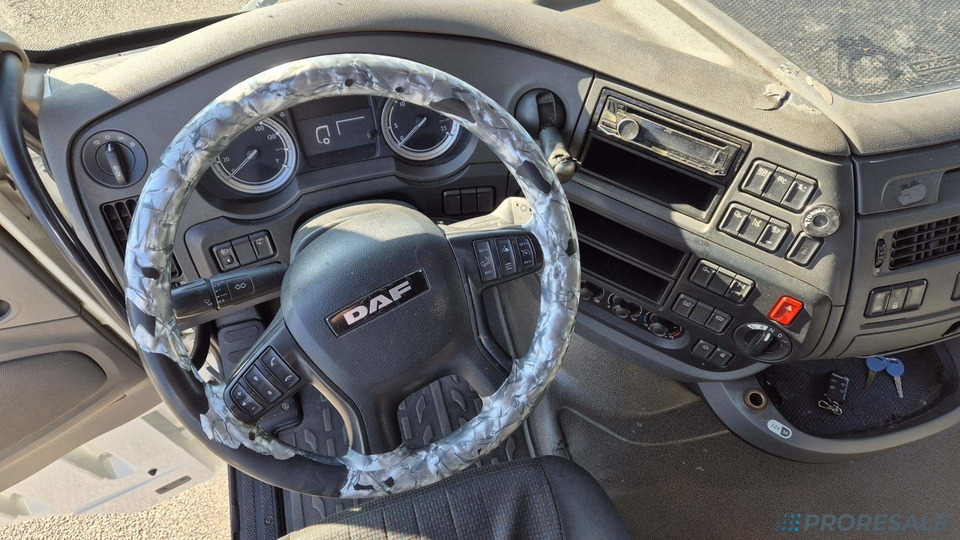 DAF XF 460 FT LOW DECK SSC EURO 6 - Xe đầu kéo: hình 4 DAF XF 460 FT LOW DECK SSC EURO 6 - Xe đầu kéo: hình 4