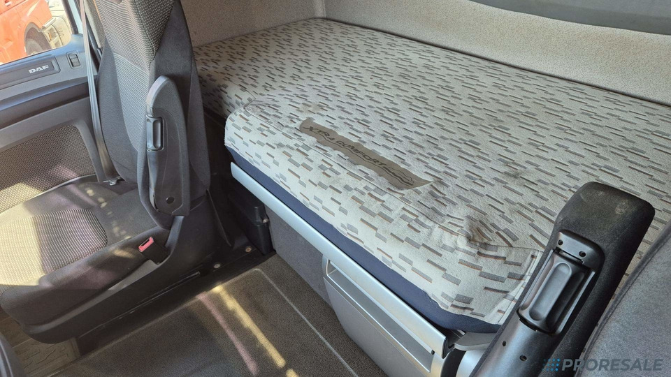 DAF XF 460 FT SSC EURO 6 - Xe đầu kéo: hình 5 DAF XF 460 FT SSC EURO 6 - Xe đầu kéo: hình 5