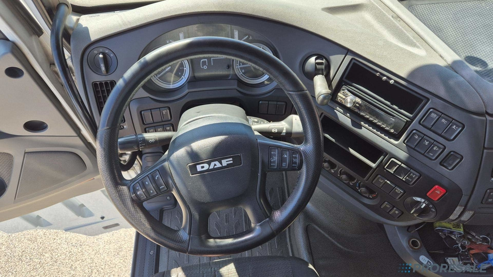 DAF XF 460 FT SSC EURO 6 - Xe đầu kéo: hình 4 DAF XF 460 FT SSC EURO 6 - Xe đầu kéo: hình 4