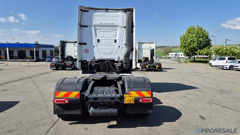 MERCEDES-BENZ ACTROS 1848 GIGA SPACE EURO 6 - Xe đầu kéo: hình 4 MERCEDES-BENZ ACTROS 1848 GIGA SPACE EURO 6 - Xe đầu kéo: hình 4