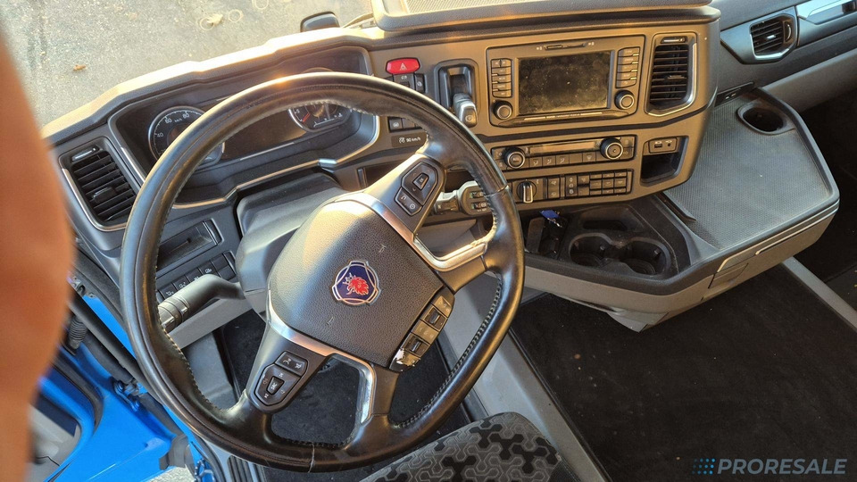 SCANIA R450 N323 NGS TOP LINE EURO 6 - Xe đầu kéo: hình 4 SCANIA R450 N323 NGS TOP LINE EURO 6 - Xe đầu kéo: hình 4