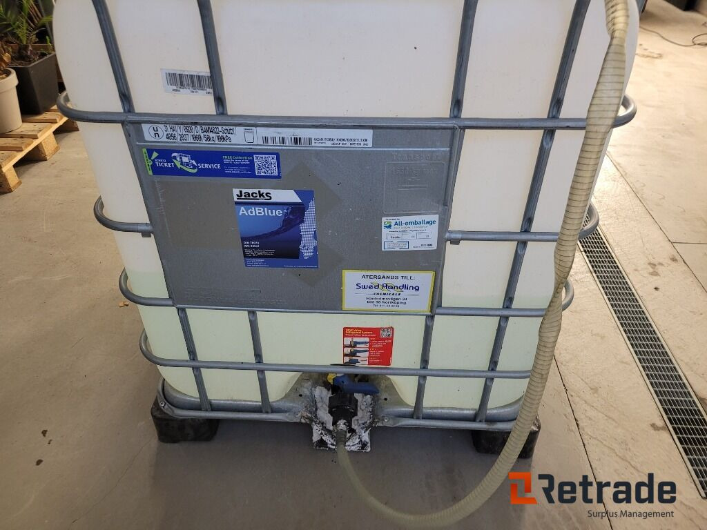 AdBlue 500 Liter IBC - Bình AdBlue cho Máy móc xây dựng: hình 3 AdBlue 500 Liter IBC - Bình AdBlue cho Máy móc xây dựng: hình 3