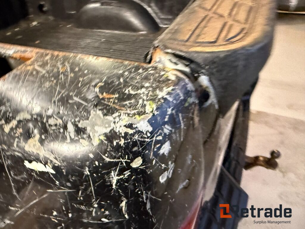 Xe hơi CHEVROLET SILVERADO 1500 LTZ 5,3 EXT CAB varebil kl..2: hình 12