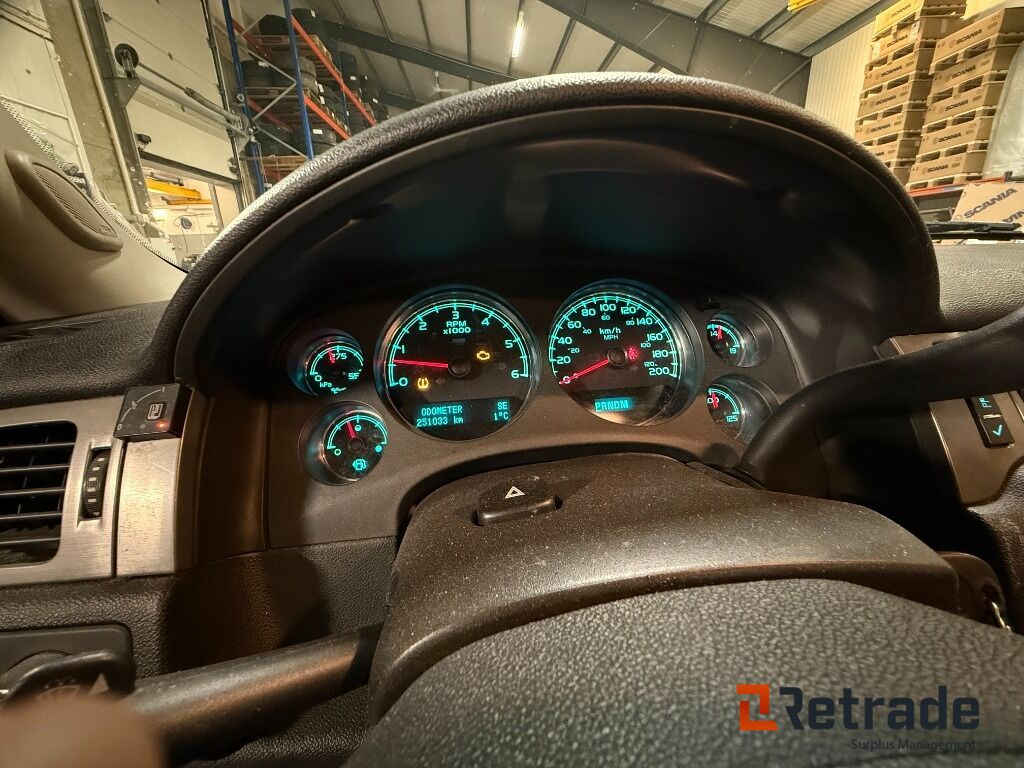 Xe hơi CHEVROLET SILVERADO 1500 LTZ 5,3 EXT CAB varebil kl..2: hình 19