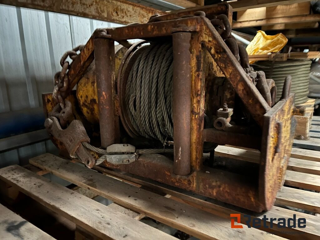 Forskelligt udstyr Spild Stor spil - Tay quay: hình 1 Forskelligt udstyr Spild Stor spil - Tay quay: hình 1