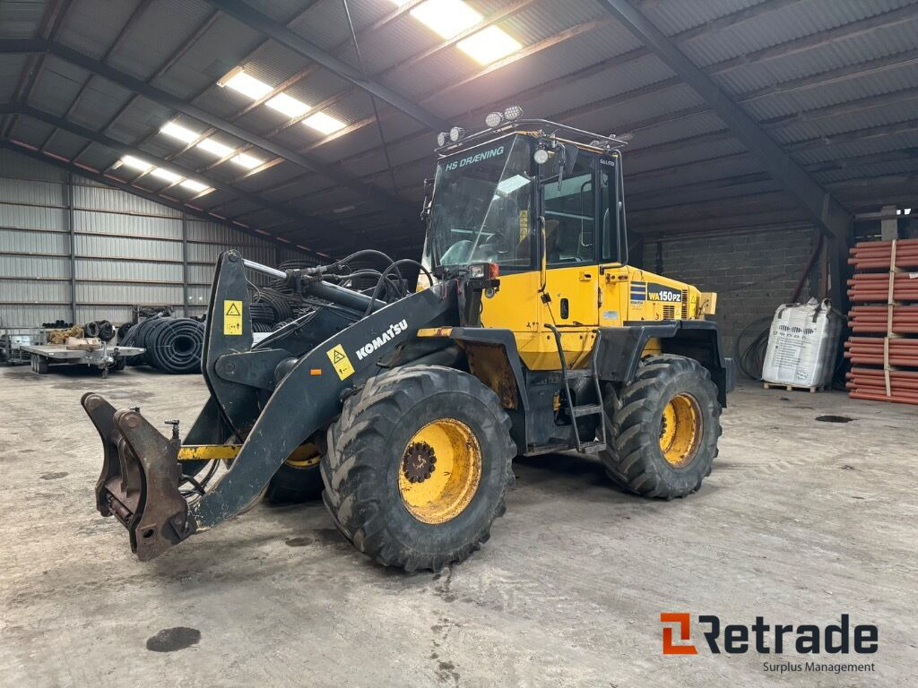 Hjullæsser Komatsu WA 150 - Máy xúc lật bánh lốp: hình 1 Hjullæsser Komatsu WA 150 - Máy xúc lật bánh lốp: hình 1