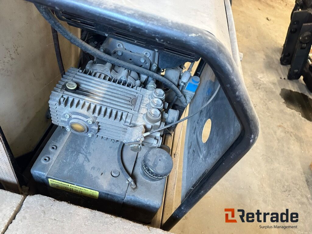 Højtryks spuler - Máy phun rửa áp lực: hình 4 Højtryks spuler - Máy phun rửa áp lực: hình 4