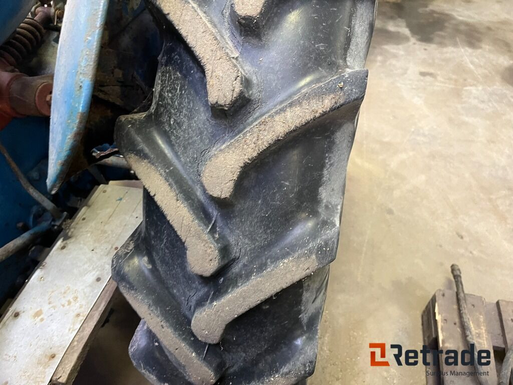 Máy móc nông nghiệp Traktor Ford Dextra Traktor: hình 15 Máy móc nông nghiệp Traktor Ford Dextra Traktor: hình 15