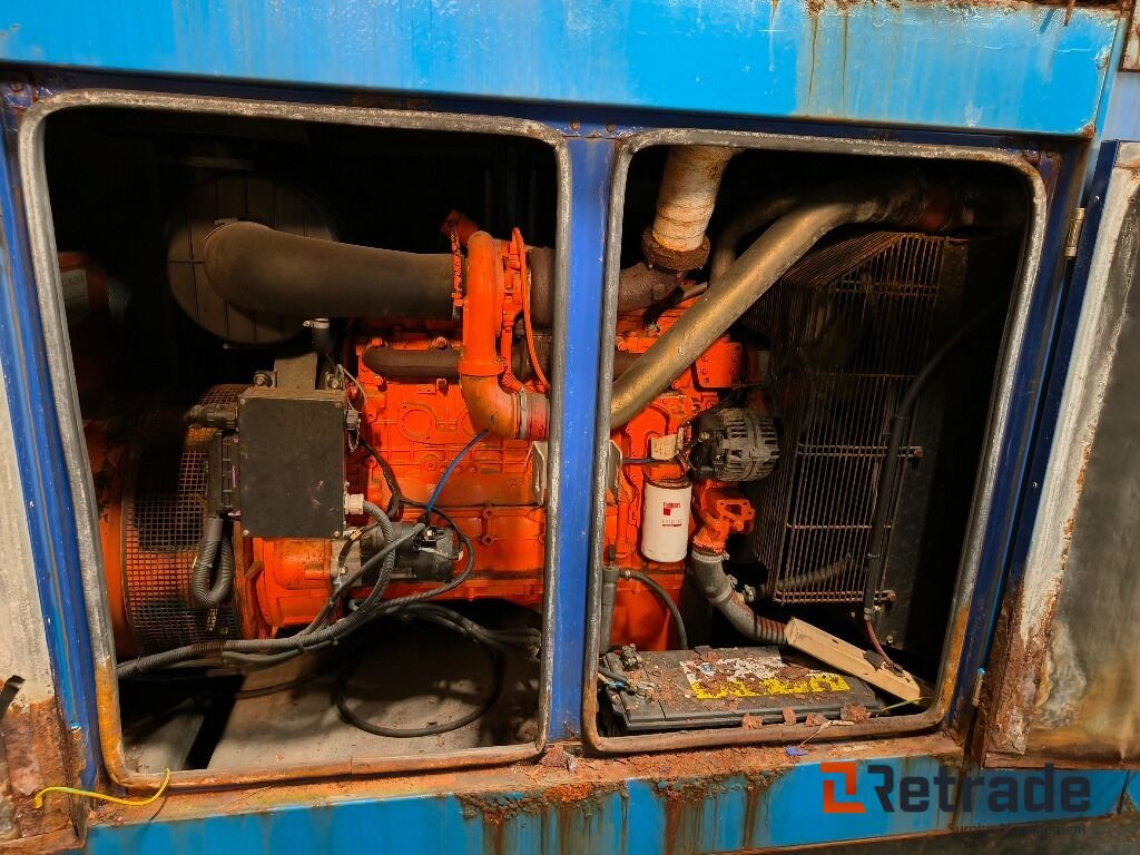 400V Generator Iveco 200kVa, kun 2400timer - Máy móc xây dựng: hình 5 400V Generator Iveco 200kVa, kun 2400timer - Máy móc xây dựng: hình 5