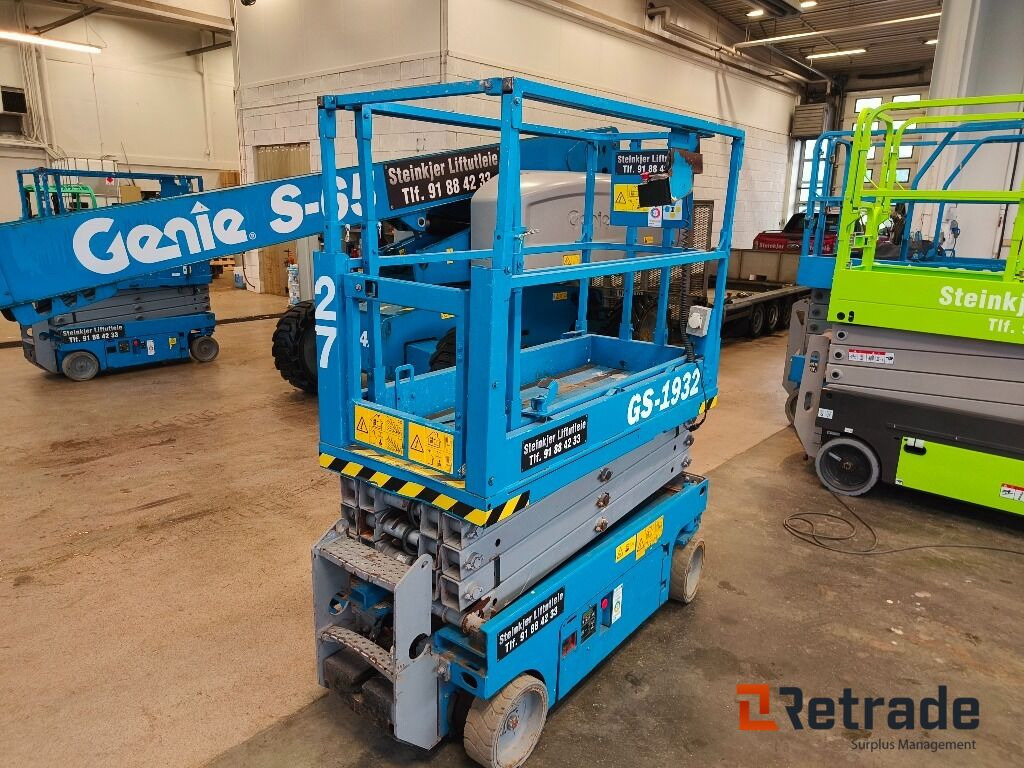 Sakselift Genie GS-1932 - Máy móc xây dựng: hình 1 Sakselift Genie GS-1932 - Máy móc xây dựng: hình 1