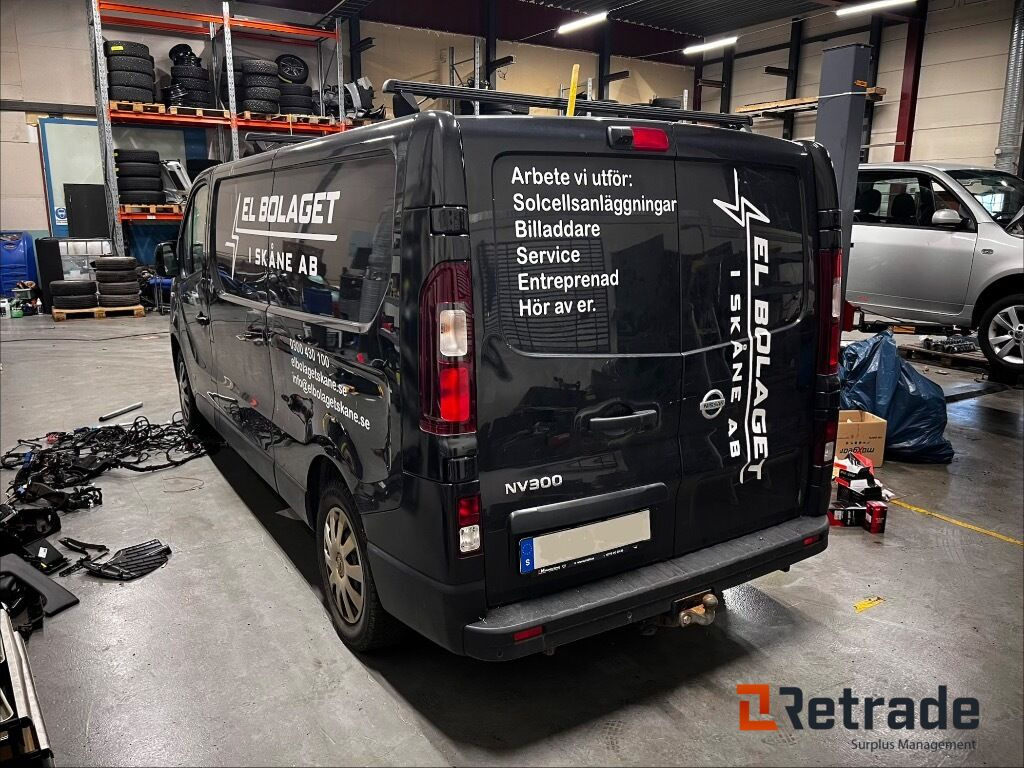 Reparationsobjekt Skåpbil Nissan NV300, 2019, Manuell, Låga Mil - Xe hơi: hình 2 Reparationsobjekt Skåpbil Nissan NV300, 2019, Manuell, Låga Mil - Xe hơi: hình 2