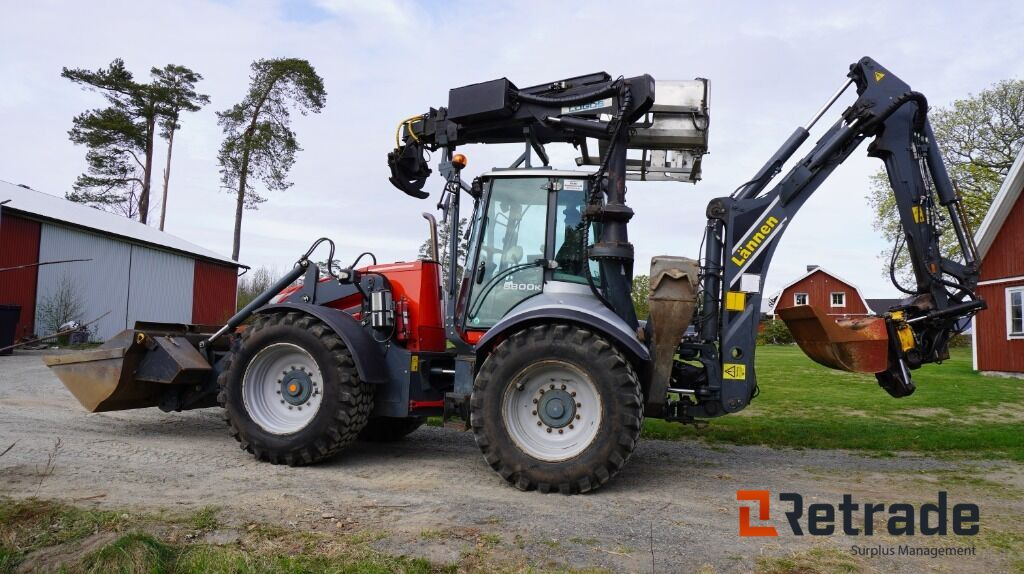 Traktorgrävare Lännen 8800 K Loggoslift - Máy xúc trước múc sau: hình 1 Traktorgrävare Lännen 8800 K Loggoslift - Máy xúc trước múc sau: hình 1