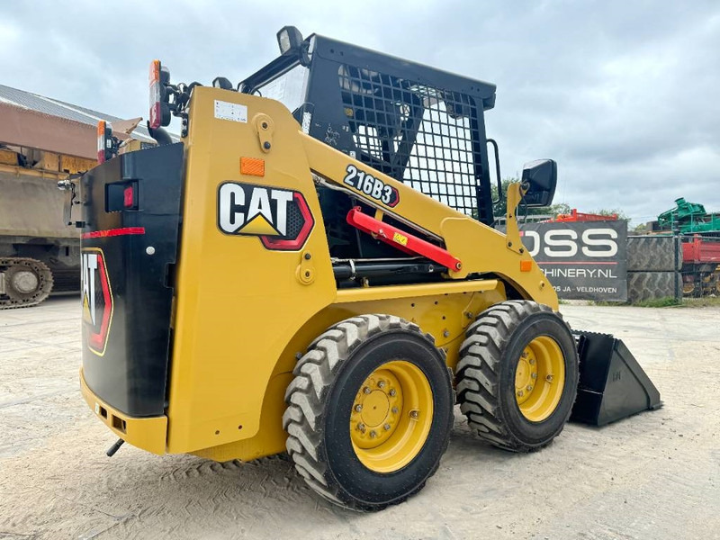 Cat 216B3 - New / Unused / Extra Hydraulic - Máy xúc lật đa năng: hình 5 Cat 216B3 - New / Unused / Extra Hydraulic - Máy xúc lật đa năng: hình 5
