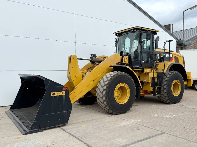 Cat 950M - German Machine / Auto Greasing - Máy xúc lật bánh lốp: hình 2 Cat 950M - German Machine / Auto Greasing - Máy xúc lật bánh lốp: hình 2