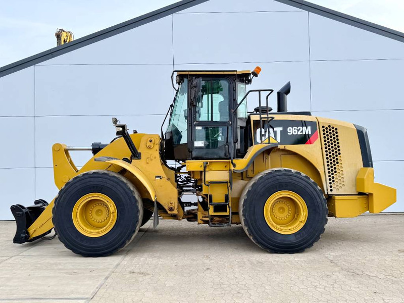 Cat 962M - Third Function / Weight System - Máy xúc lật bánh lốp: hình 1 Cat 962M - Third Function / Weight System - Máy xúc lật bánh lốp: hình 1
