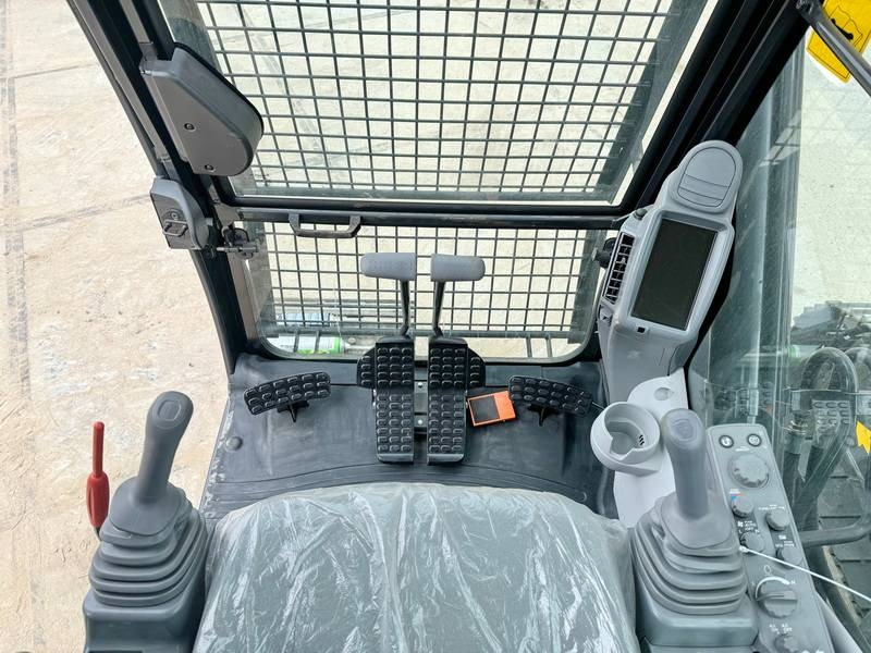 Máy xúc bánh xích mới Hitachi ZX220LC-5G / 2025 ULTRA MODEL / ISUZU ENGINE: hình 8